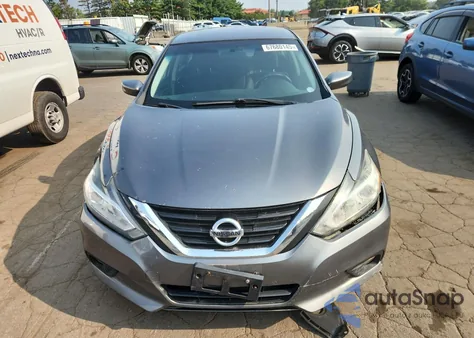 2018 Nissan Altima 2.5 z USA, uszkodzony, nr VIN 1N4AL3AP1JC191295